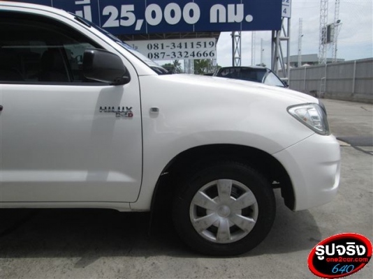 คุ้มค่ากับการลงทุน TOYOTA HILUX VIGO D4D Double Cab  2.5 MT ปี 2009