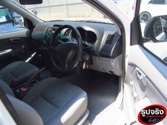คุ้มค่ากับการลงทุน TOYOTA HILUX VIGO D4D Double Cab  2.5 MT ปี 2009