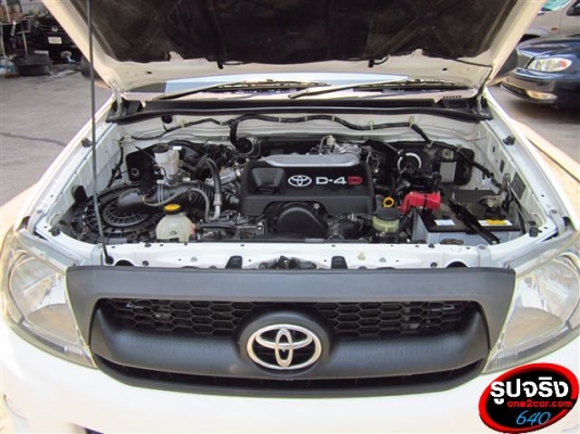 คุ้มค่ากับการลงทุน TOYOTA HILUX VIGO D4D Double Cab  2.5 MT ปี 2009