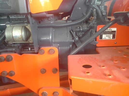 รถแทรคเตอร์ 36 แรงม้ารับประกัน 9เดือนหรือ 500 ชั่วโมง รถแทรคเตอร์ 36 แรงม้ารับประกัน 9เดือนหรือ 500 ชั่วโมง