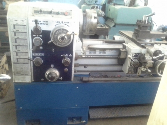 เครื่องกลึง CHEINYEH NL405Gx1000 ขนาด 6 ฟุต 4 เพลาเด้ง ระบบเกียร์บล็อค พร้อมมีเบรค กลึงเกลียวนิ้วและเกลียวมิลไม่ต้อง