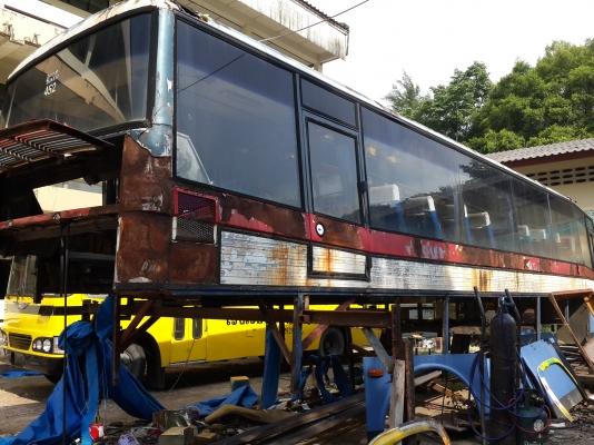 ขายตัวถังรถบัสโดยสาร เบาะ 3-2