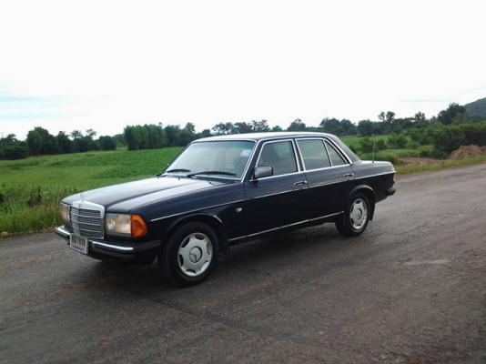 benz300d ดีเซล พร้อมใช้ทะเบียนสวย ต่อลองได้