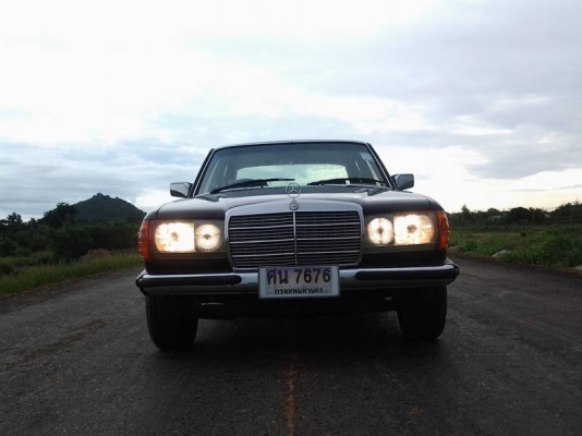 benz300d ดีเซล พร้อมใช้ทะเบียนสวย ต่อลองได้