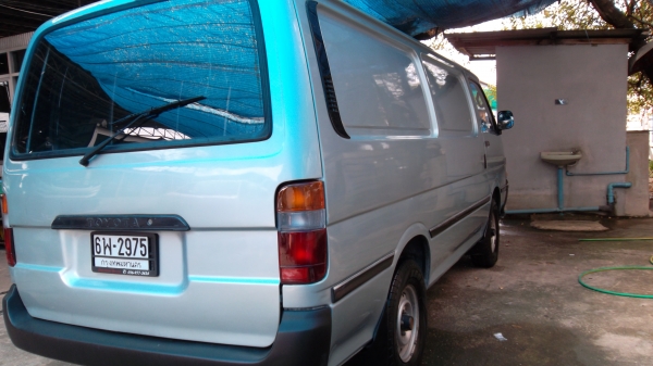 TOYOTA2.5ดีเซล ตู้หัวจรวด ปี1996 ราคาถูกๆ 98000 TOYOTA2.5ดีเซล ตู้หัวจรวด ปี1996 ราคาถูกๆ 98000