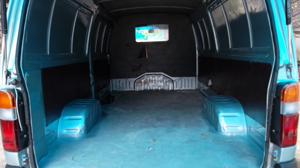 TOYOTA2.5ดีเซล ตู้หัวจรวด ปี1996 ราคาถูกๆ 98000 TOYOTA2.5ดีเซล ตู้หัวจรวด ปี1996 ราคาถูกๆ 98000