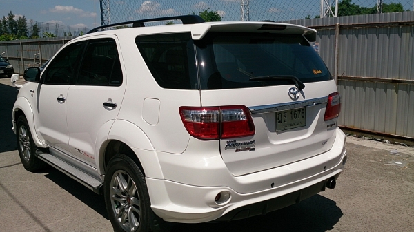 TOYOTA FORTUNER TRD Sportivo II 3.0 AT 4WD ปี 2010