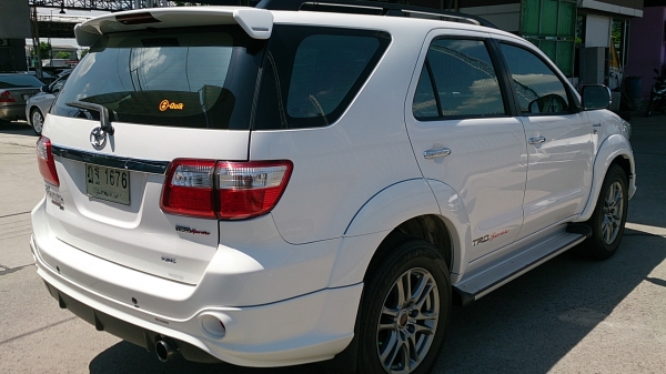 TOYOTA FORTUNER TRD Sportivo II 3.0 AT 4WD ปี 2010
