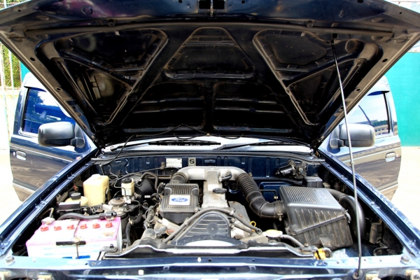 ขาย ford ตัวtop เกียร์ออโต้ วิ่งน้อย ไม่เคยชน