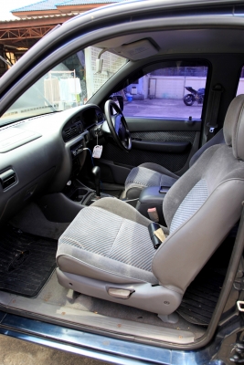 ขาย ford ตัวtop เกียร์ออโต้ วิ่งน้อย ไม่เคยชน