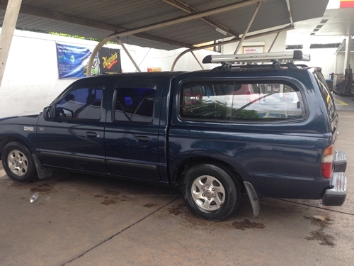 ขาย ford ตัวtop เกียร์ออโต้ วิ่งน้อย ไม่เคยชน