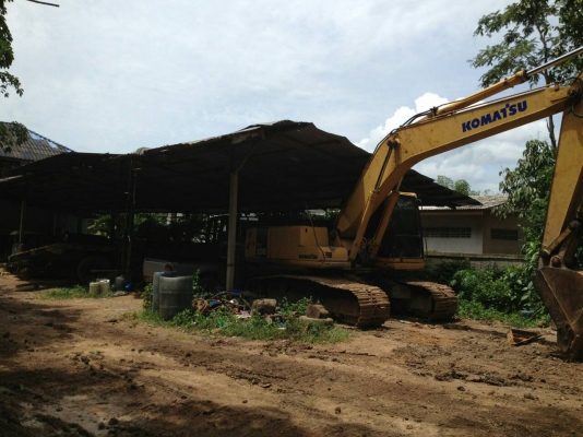 KOMATSU PC200-6  รถเครื่องดี ปั๊มแรง  ราคาคุยได้ 087-2976734