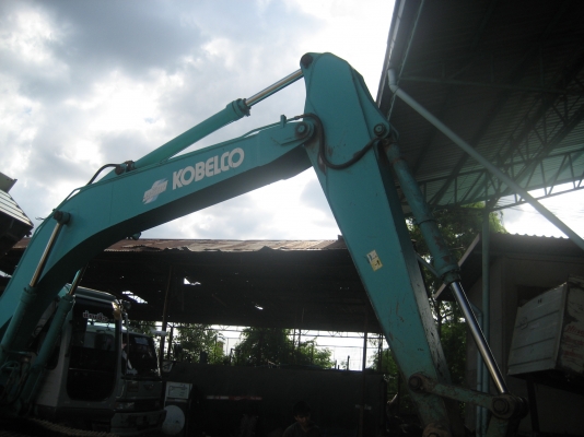 KOBELCO  200  YN  10    ราคา  2,200,000
