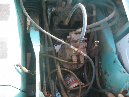 KOBELCO  200  YN  10    ราคา  2,200,000