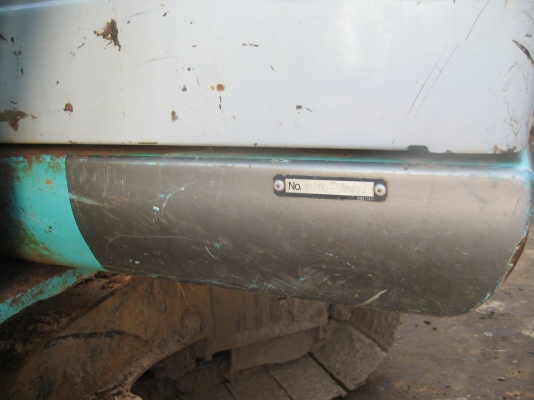 KOBELCO  200  YN  10    ราคา  2,200,000