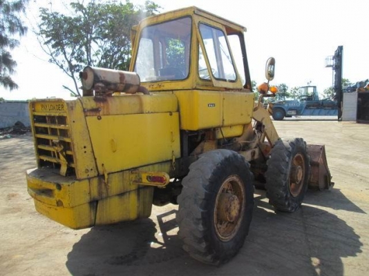 ขายรถตัก komatsu jh 30 B