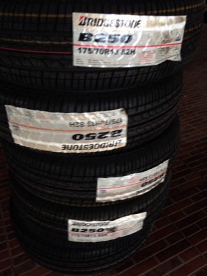ขายยางใหม่ขอบ13 บริสโตน 175/70R13