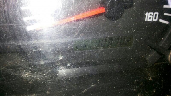 รถอีซูซุ 6 ล้อดั้ม 240 แรงม้า. ปี 53  ( รถวิ่ง 1xx,xxx กม. )  สนใจติดต่อ 081 - 6079515