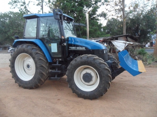 ขอบคุณ คุณธนกฤตมากครับ ขายแล้วรถไถฟอร์ด TS90 NEW HOLLAND คานนิวส์มีดิ๊ฟล็อค เครื่องดี เกียร์24X24 ท้ายธรรมดา พร้อมดันหน้า8ฟุต+หางไถ3จาน