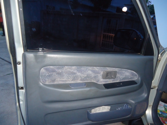 ขายรถกะบะTOYOTAHILUXTIGLER4WDสวยไมวิ่งได้160000