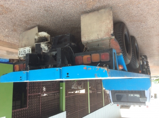 ขายHINO 2K 2เพลา 240แรง ปี45 มีระบบลากจูง ก๊าซ6ถังเพิ่งติดตั้ง ยางดี10เส้น พร้อมใช้งาน ขาย 970,000 บาท