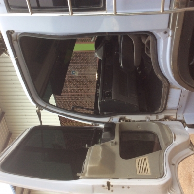 ขายHINO 2K 2เพลา 240แรง ปี45 มีระบบลากจูง ก๊าซ6ถังเพิ่งติดตั้ง ยางดี10เส้น พร้อมใช้งาน ขาย 970,000 บาท