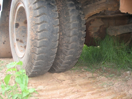 หัวยาว  รถน้ำ  เครื่อง  6 BB  145  แรง   350000