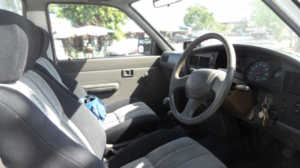 ขายtoyotaLN106รถแท้