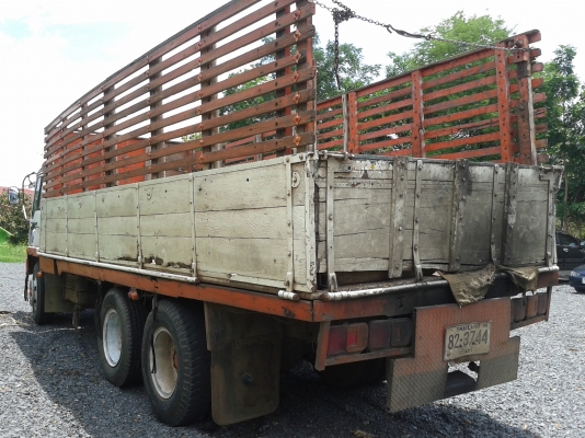 mitsu ไอ้หลงMA 6d16 195แรง2เพลา(ใม่ดั้ม)10สปีด เครื่องเดิมเกียร์เดิม ต่อรองใด้ครับ