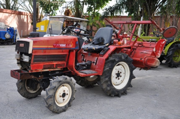 ขายรถไถ YANMAR F15D พร้อมโรตารี่หลัง แจ่มเลย ขับ4ล้อ สภาพสวยเดิมญี่ปุ่นไม่เคยใช้งานในไทย 85,000 บาท