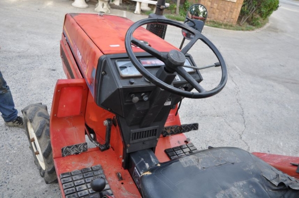 ขายรถไถ YANMAR F15D พร้อมโรตารี่หลัง แจ่มเลย ขับ4ล้อ สภาพสวยเดิมญี่ปุ่นไม่เคยใช้งานในไทย 85,000 บาท