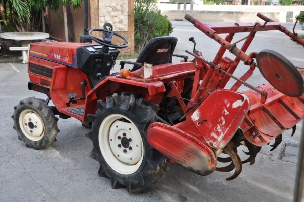 ขายรถไถ YANMAR F15D พร้อมโรตารี่หลัง แจ่มเลย ขับ4ล้อ สภาพสวยเดิมญี่ปุ่นไม่เคยใช้งานในไทย 85,000 บาท