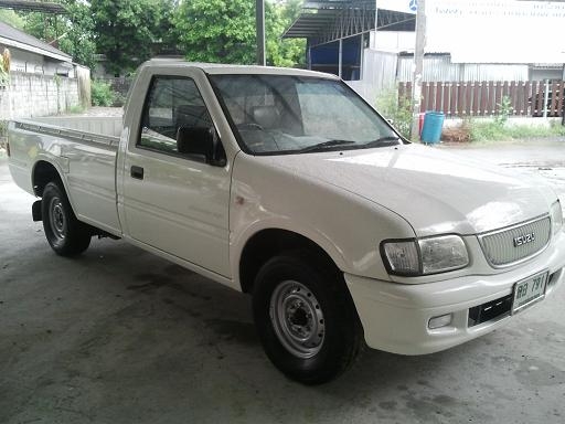 ขาย ISUZU ปี 2001 เครื่อง 2500 เรื่องราคาคุยได้ครับ