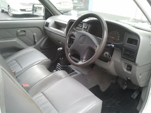 ขาย ISUZU ปี 2001 เครื่อง 2500 เรื่องราคาคุยได้ครับ