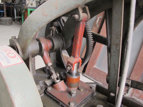 ขายเลื่อยชักHERO ขนาด16นิ้วมอเตอร์มิตซูพร้อมใช้ ใช้ไฟ220 ไฟบ้าน