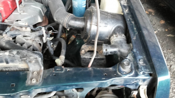 ***ขายแล้วครับขอบคุณ Truck2hand ขายกระบะ NISSAN BIG M KINGCAB BD25 ฝาแดง จอโค้งแท้ ปี38/95 เครื่องเดิมเกียร์เดิม ฝาแดงยอดนิยม เครื่องฟิต สตาร์ทติดง่าย แรง ประหยัด ไม่มีเยิ้ม เกียร์ดีไม่หลุด ช่วงล่างดี คัสซีสวยไม่ปะไม่ดาม กระบะดีมีพื้นปูกระบะ หัวเก๋งดีภายใ