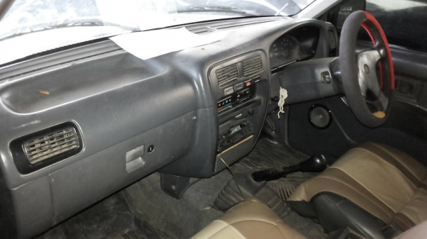 ***ขายแล้วครับขอบคุณ Truck2hand ขายกระบะ NISSAN BIG M KINGCAB BD25 ฝาแดง จอโค้งแท้ ปี38/95 เครื่องเดิมเกียร์เดิม ฝาแดงยอดนิยม เครื่องฟิต สตาร์ทติดง่าย แรง ประหยัด ไม่มีเยิ้ม เกียร์ดีไม่หลุด ช่วงล่างดี คัสซีสวยไม่ปะไม่ดาม กระบะดีมีพื้นปูกระบะ หัวเก๋งดีภายใ