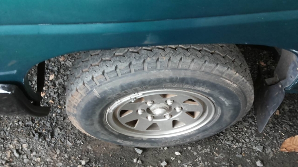 ***ขายแล้วครับขอบคุณ Truck2hand ขายกระบะตอนเดียว NISSAN BIG M BD25 ฝาแดง จอโค้งปี39/96 เครื่องเดิมเกียร์เดิม ฝาแดงแรงๆ แน่นๆ ไม่เยิ้ม ประหยัด ทน ช่วงล่างดี คัสซีสวยไม่ปะไม่ดาม ไม่ผุ พื้นประบะปูด้วยเหล็กตีนเป็ด แข็งแรง พื้นดีไม่ผุ หัวเก๋งไม่ผุ ภายในคอนโซลค