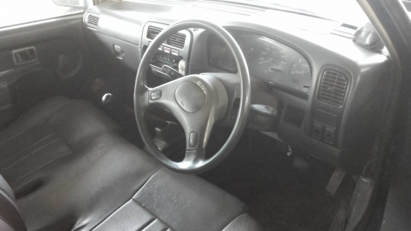 ***ขายแล้วครับขอบคุณ Truck2hand ขายกระบะตอนเดียว NISSAN BIG M BD25 ฝาแดง จอโค้งปี39/96 เครื่องเดิมเกียร์เดิม ฝาแดงแรงๆ แน่นๆ ไม่เยิ้ม ประหยัด ทน ช่วงล่างดี คัสซีสวยไม่ปะไม่ดาม ไม่ผุ พื้นประบะปูด้วยเหล็กตีนเป็ด แข็งแรง พื้นดีไม่ผุ หัวเก๋งไม่ผุ ภายในคอนโซลค