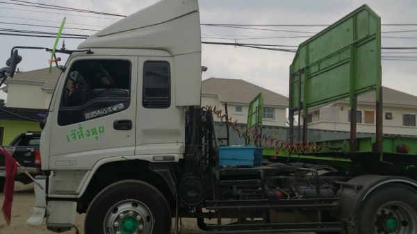 ขายด่วนหัวลากISUZU DECA 320 แรงม้า ปี50 ใช้งานน้อย ราคาถูก มือเดียวออกห้าง สภาพพร้อมใช้ เจ้าของฝากขาย ขายด่วนหัวลากISUZU DECA 320 แรงม้า ปี50 ใช้งานน้อย ราคาถูก มือเดียวออกห้าง สภาพพร้อมใช้ เจ้าของฝากขาย