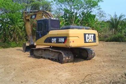 รถแบ๊คโฮ แค๊ต 320 วี 1 มีทะเบียนครบ