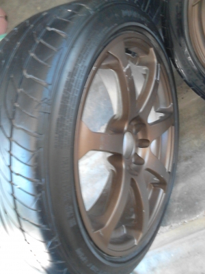 แม๊กสวยๆ ขอบ 17 ขนาด 4 รู  พร้อมยาง 205/45R17   17X7JJ  มี 4 ล้อ TEL.081-427-3941