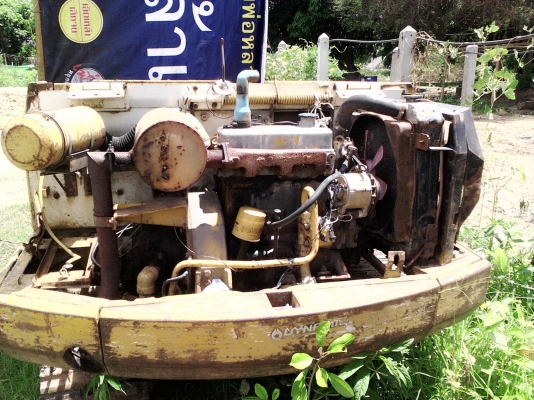 แบคโฮ komatsu pc40-2