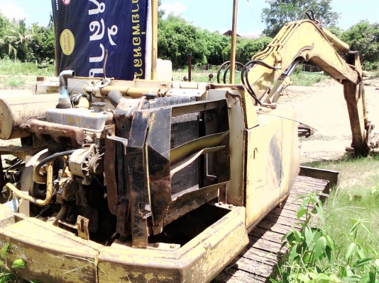 แบคโฮ komatsu pc40-2