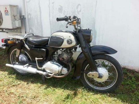 ขายหมูc92ถูกๆครับขายตามสภาพเครื่องติดขี่ได้คาบูร์รวนหน่อยขาย23900