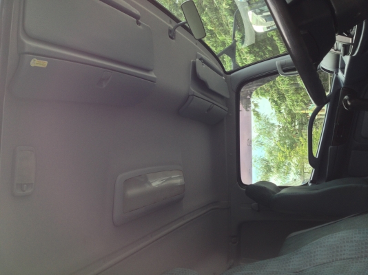 ขายรถกระบะบรรทุก 10 ล้อ HINO MEGA  FL เพลาเดียว ยาว 7.5 เมตร เครื่องยนต์ยูโร 3   220 แรงม้า  สนใจติดต่อ 080-4477814 พีรพงษ์