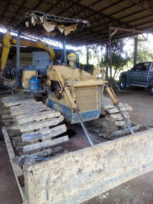 ขายรถแทรคเตอร์ MITSUBISHI  BD2Gราคาถูกพร้อมใช้รถทำงานอยู่ลดอีกอยากขายด่วน