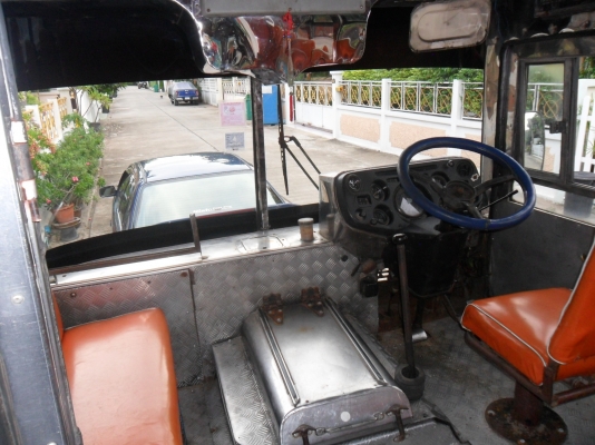 ขายรถมินิบัสรับส่งนักเรียน