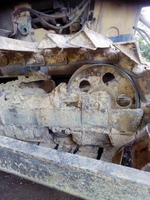 ขายรถแทรคเตอร์ KOMATSU D 20-6รถพร้อมใช้รถทำงานอยู่ ขายรถแทรคเตอร์ KOMATSU D 20-6รถพร้อมใช้รถทำงานอยู่