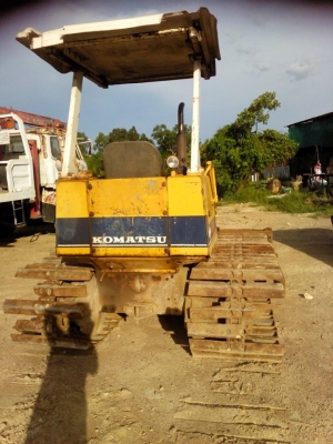 ขายรถแทรคเตอร์ KOMATSU D 20-6รถพร้อมใช้รถทำงานอยู่ ขายรถแทรคเตอร์ KOMATSU D 20-6รถพร้อมใช้รถทำงานอยู่